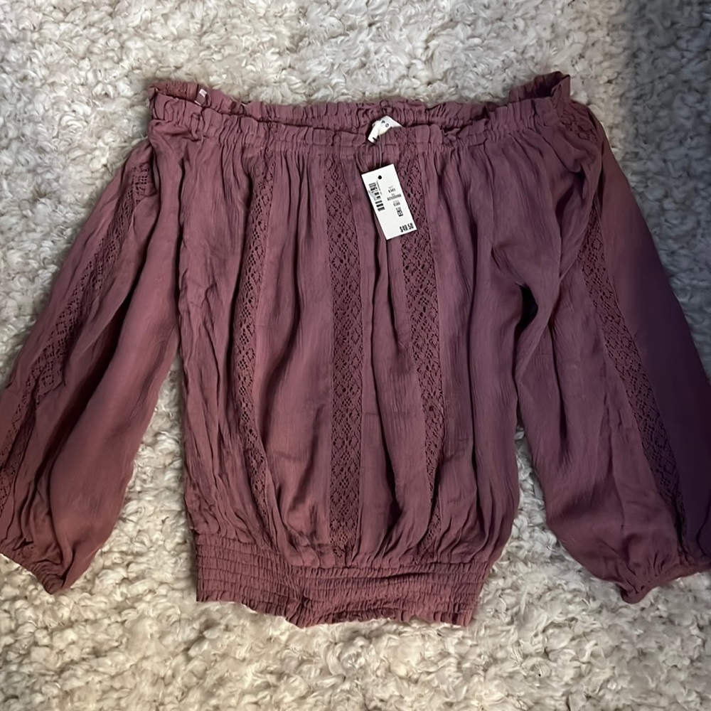 Nwt Aeropostale off shoulder blouse